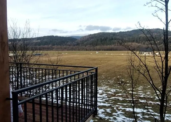 Pod Gorcami * Harklowa